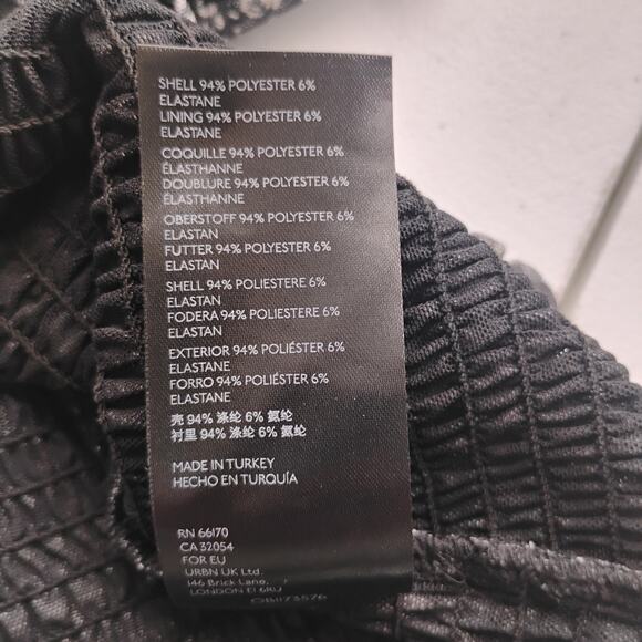 Anthropologie Aurelia Smocked Top Black & White Floral S Puff Sleeve - Picture 12 of 12